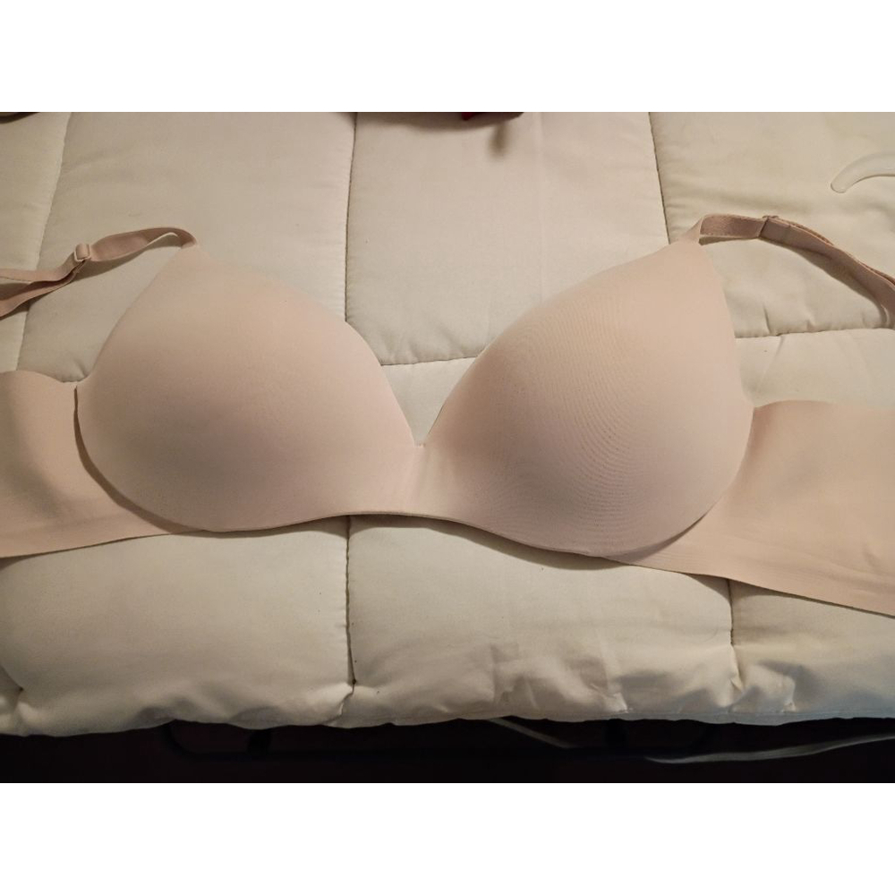 Maidenform Wireless Wide Straps Comfortable sz 2XL lmLightly Padded Like New!!